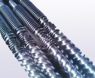 China Parafusos e tambores impermeáveis da extrusora para a linha da extrusão da tubulação cobrem do PVC/PVC fábrica